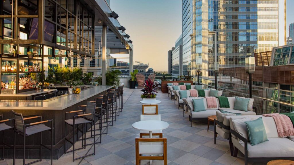Rooftop Bars in Charlotte-Aura Rooftop