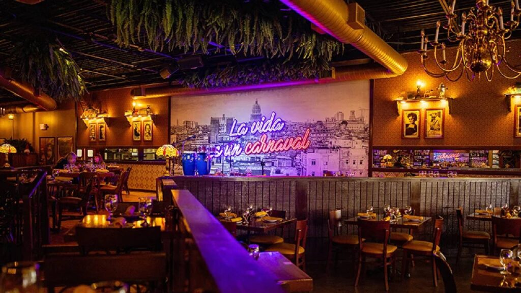 Restaurants near Douglas Airport - CLT in Charlotte- El Puro Cuban Restaurant