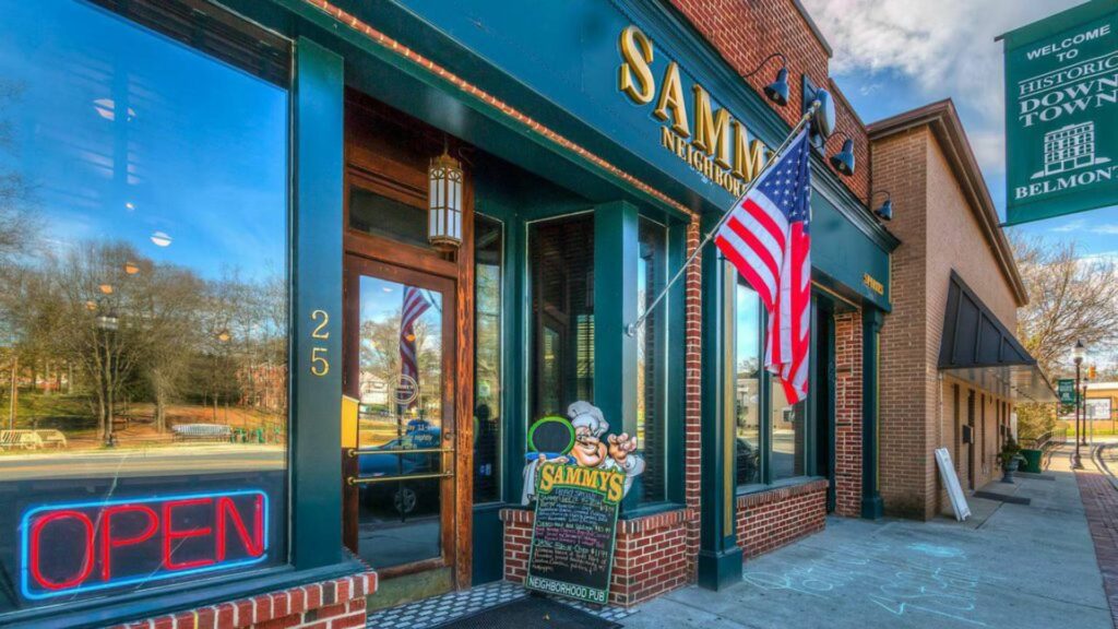 Restaurants in Belmont-Sammy's Neighborhood Pub