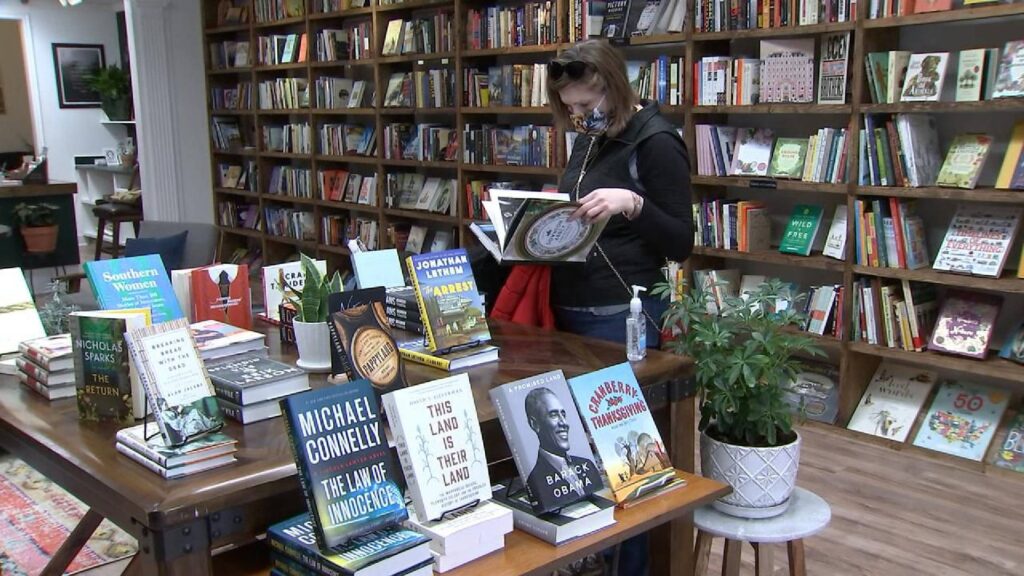 Bookstores in Charlotte-Goldberry Books
