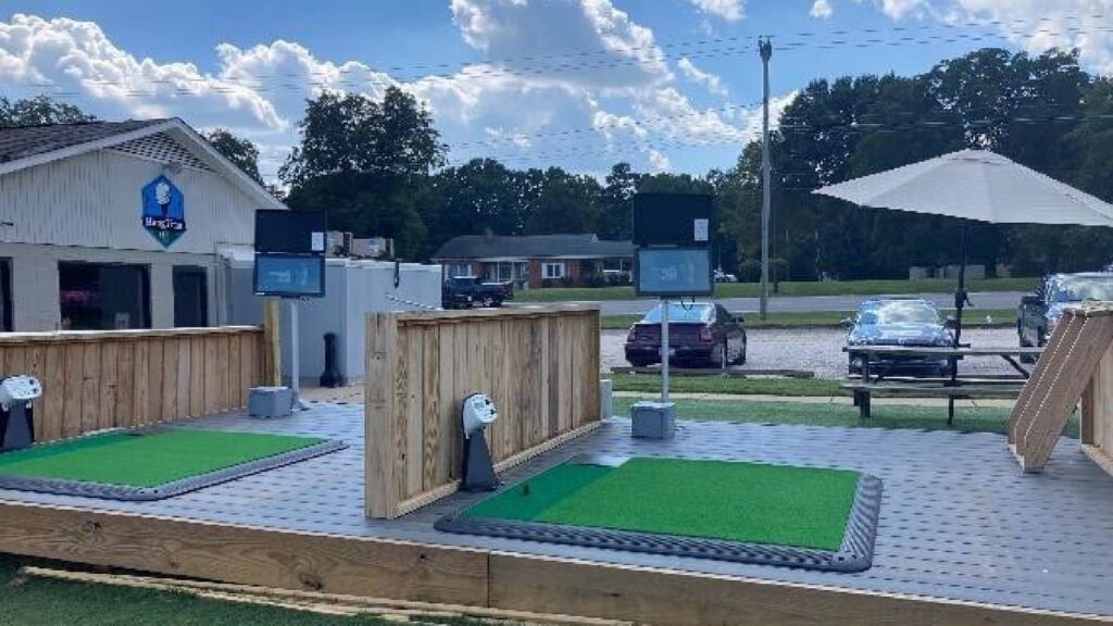Golf Driving Ranges in Charlotte-HangTime Golf