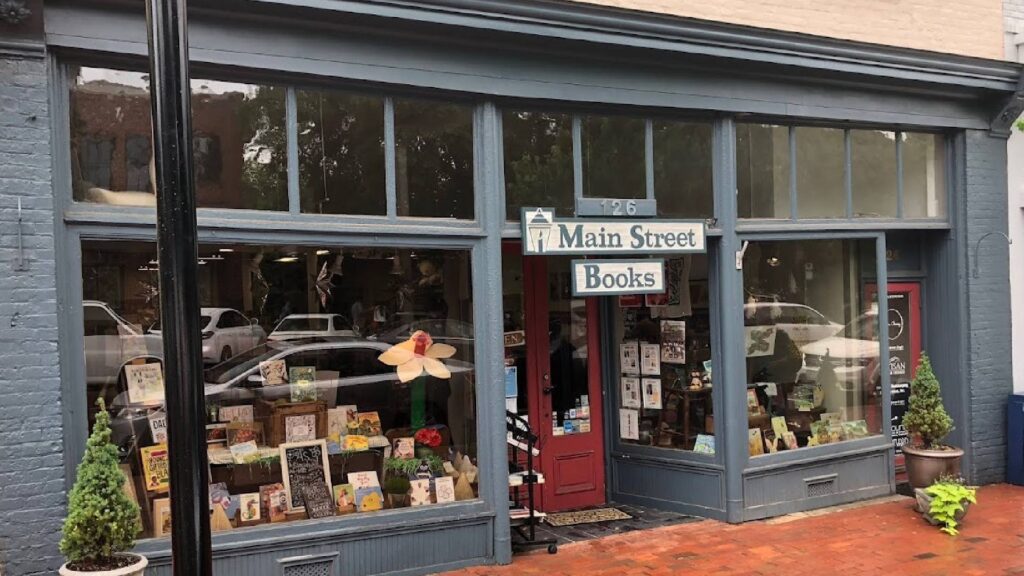 Bookstores in Charlotte-Main Street Books