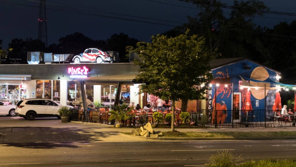 Restaurants Near Frankie's Fun Park Charlotte-Pinky's Westside Grill