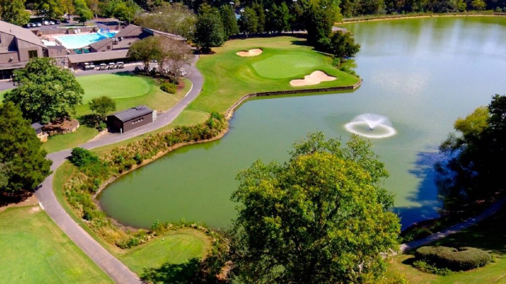 Country Clubs in Charlotte-Raintree Country Club
