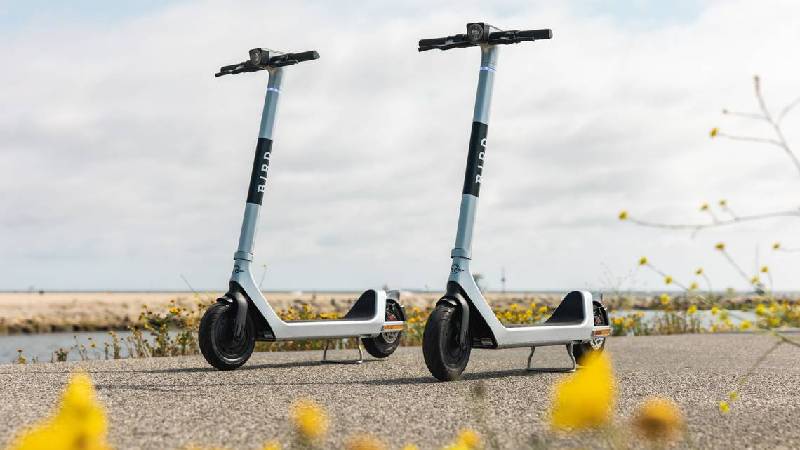 Electric Scooters in Charlotte-Renting and Riding an Electric Scooter Safely in Charlotte